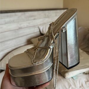 Brand new chunky heels